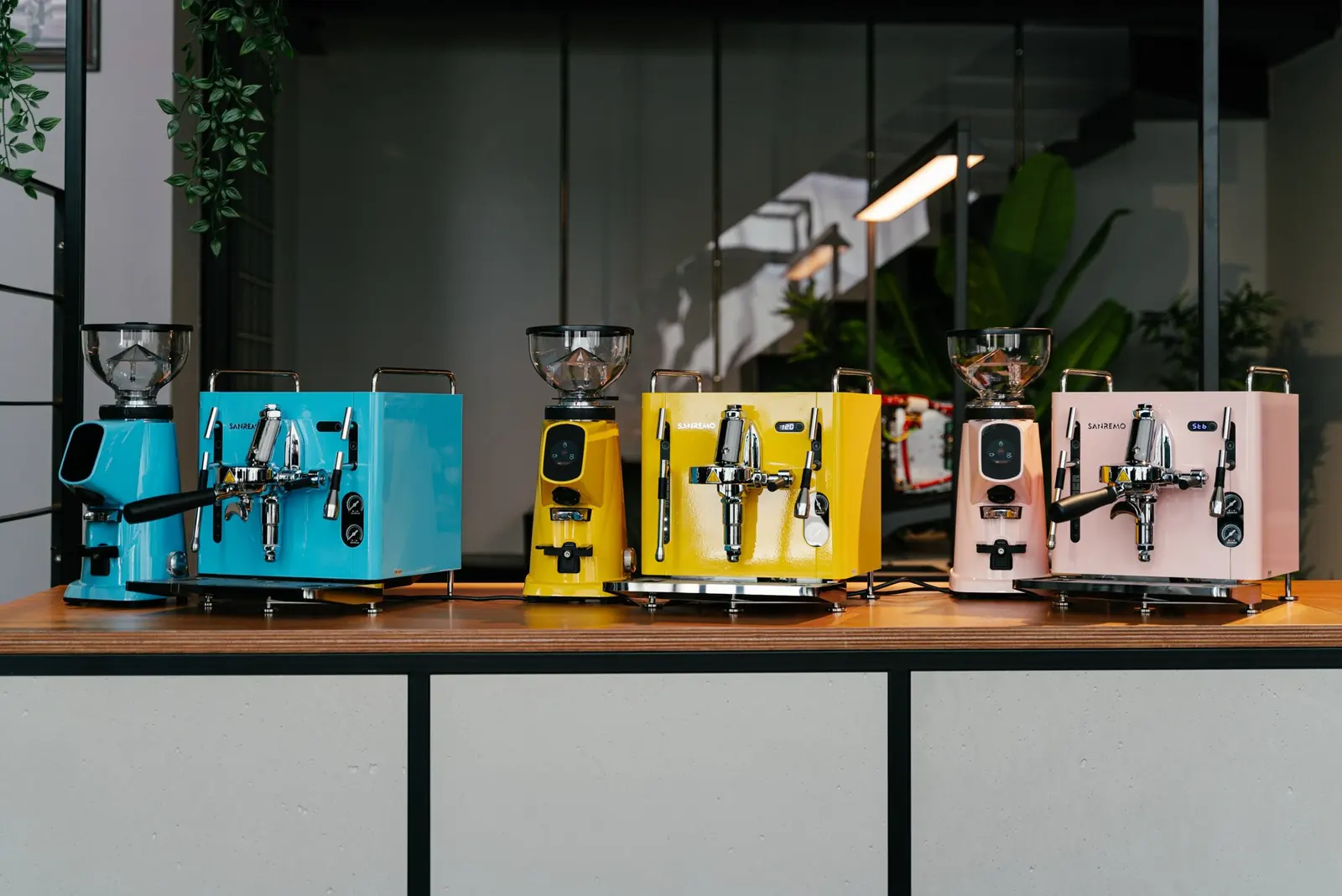 Sanremo Cube in several colours on one counter