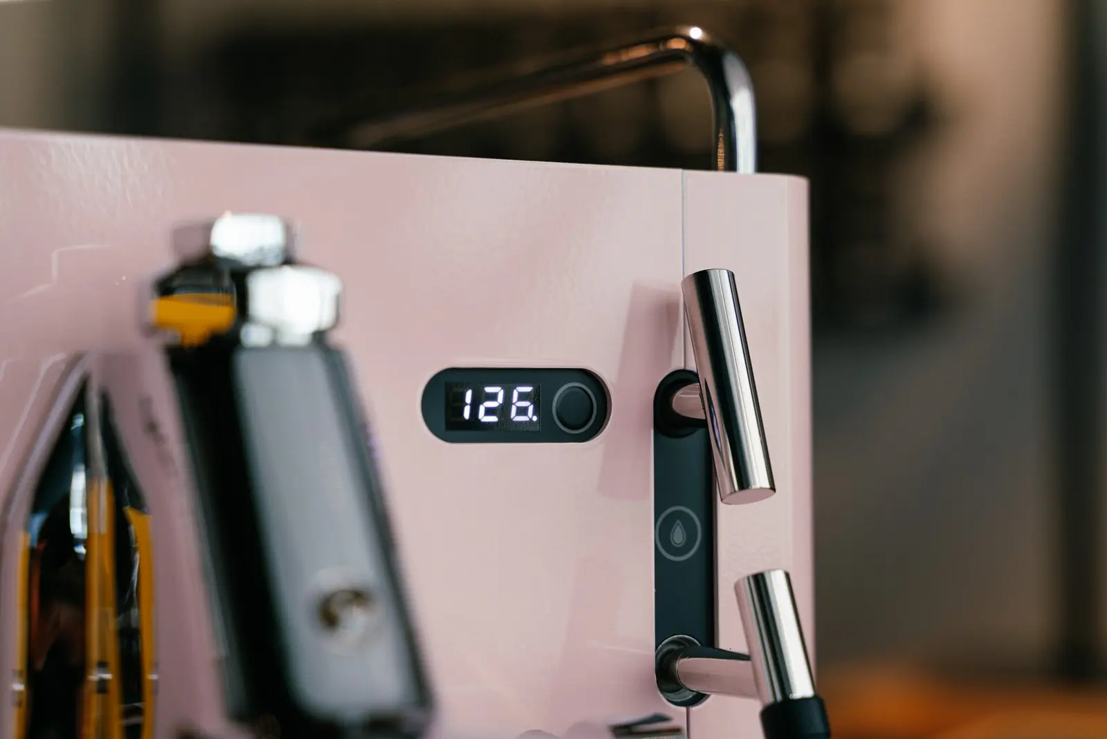 Pink Sanremo Cube with a digital temperature display