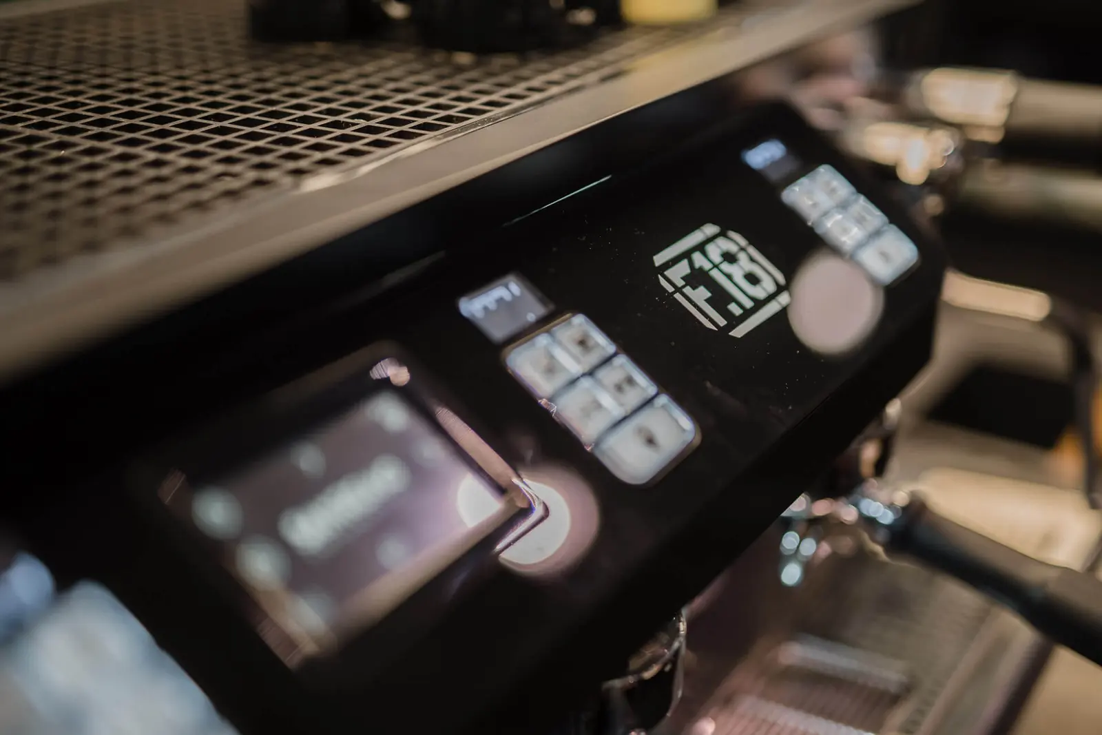 Touch screen of the Sanremo F18